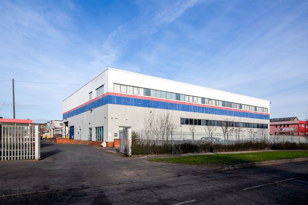 Property photo 1 of 7