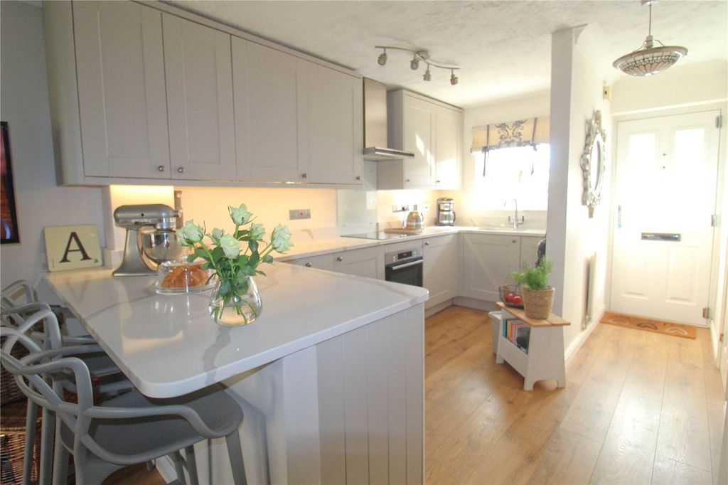 Property photo 3 of 22 Picture No. 06