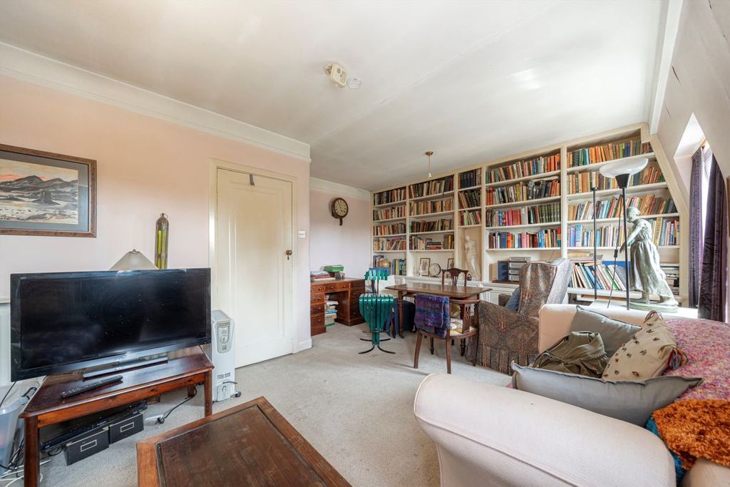 Property photo 2 of 4