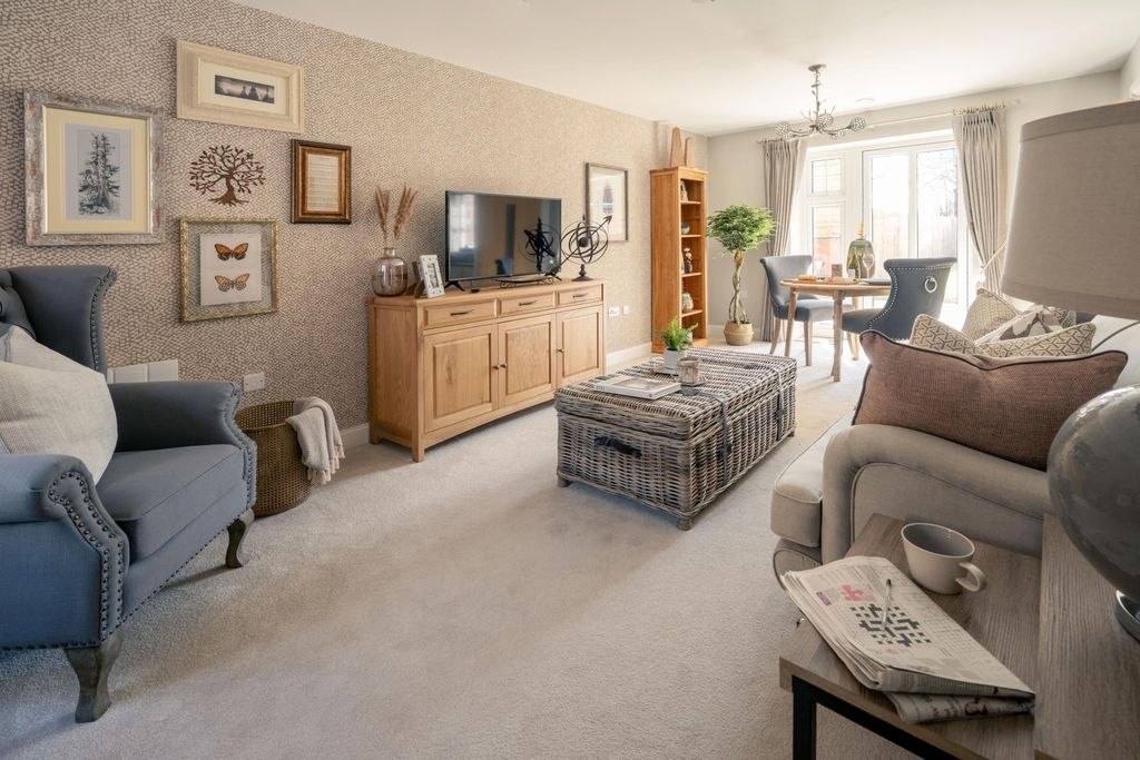 Property photo 1 of 10 Typical Living Room