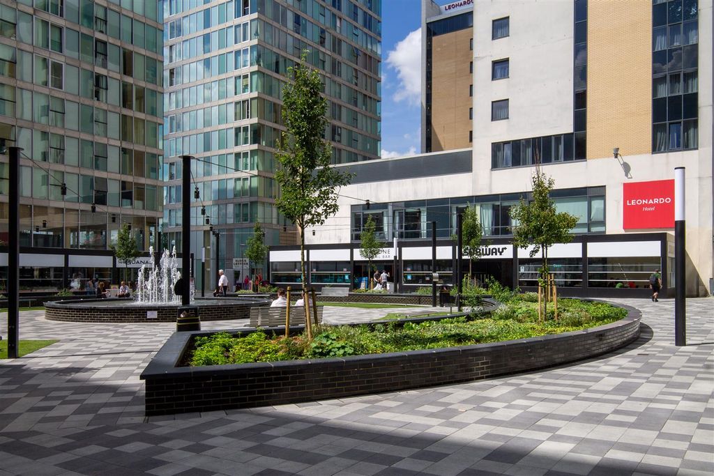 Property photo 2 of 4 Hubcmk (4).Jpg