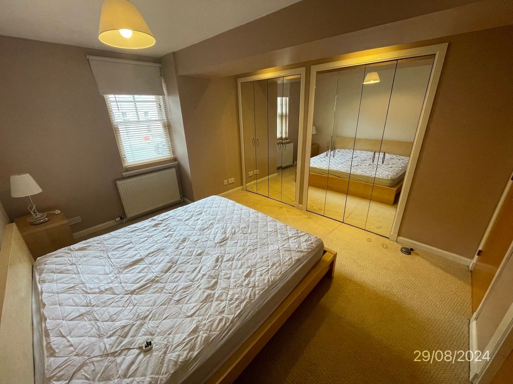 Property photo 3 of 12 Master Bedroom