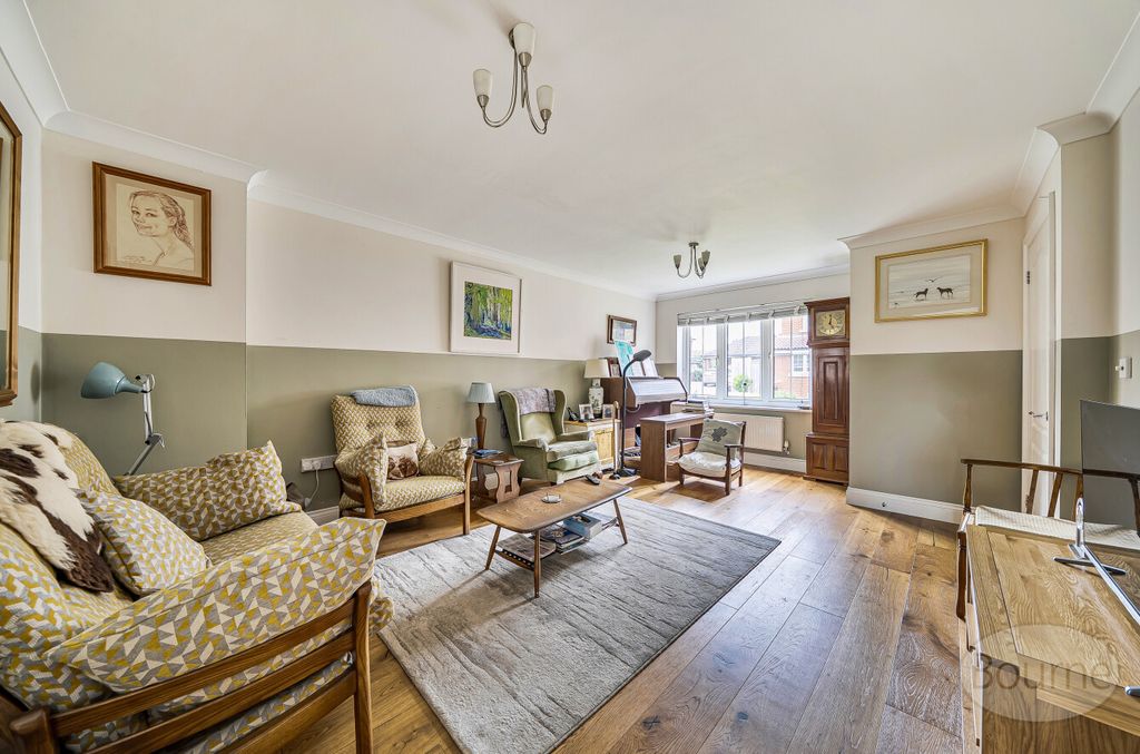 Property photo 2 of 13 d3901B12-7477-452...
