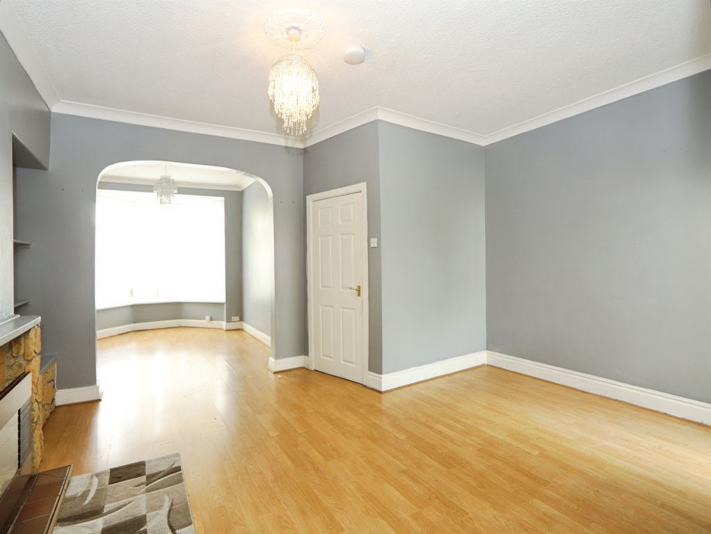 Property photo 3 of 24