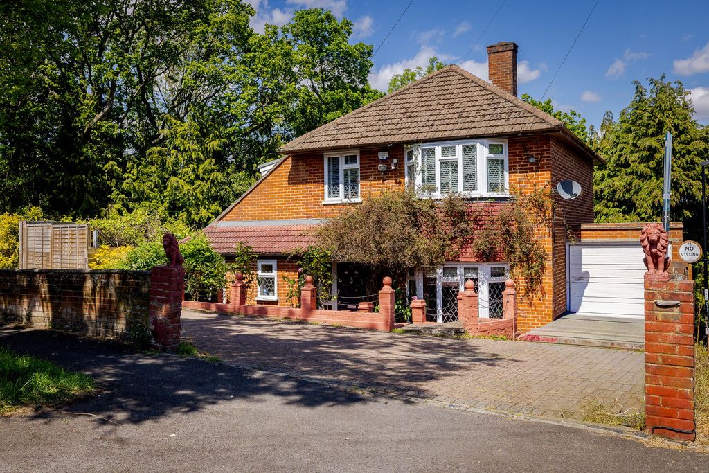 Property photo 1 of 19