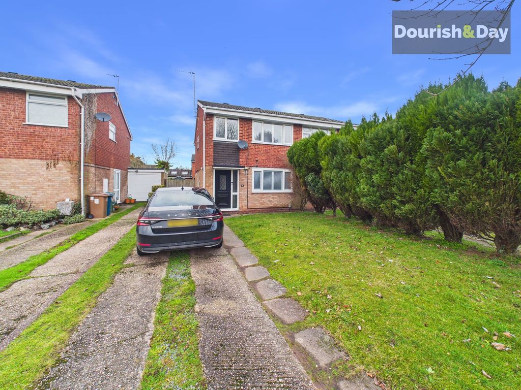 Property photo 1 of 3