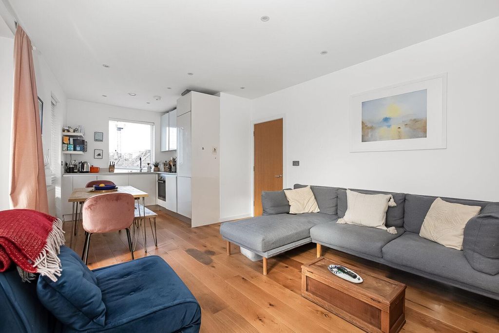 Property photo 2 of 10 R2A9059-1500x1000.Jpg