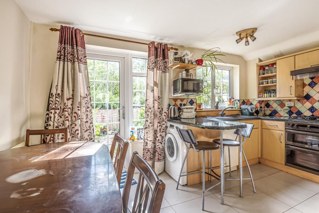 Property photo 3 of 10 Dining  / Kitchen