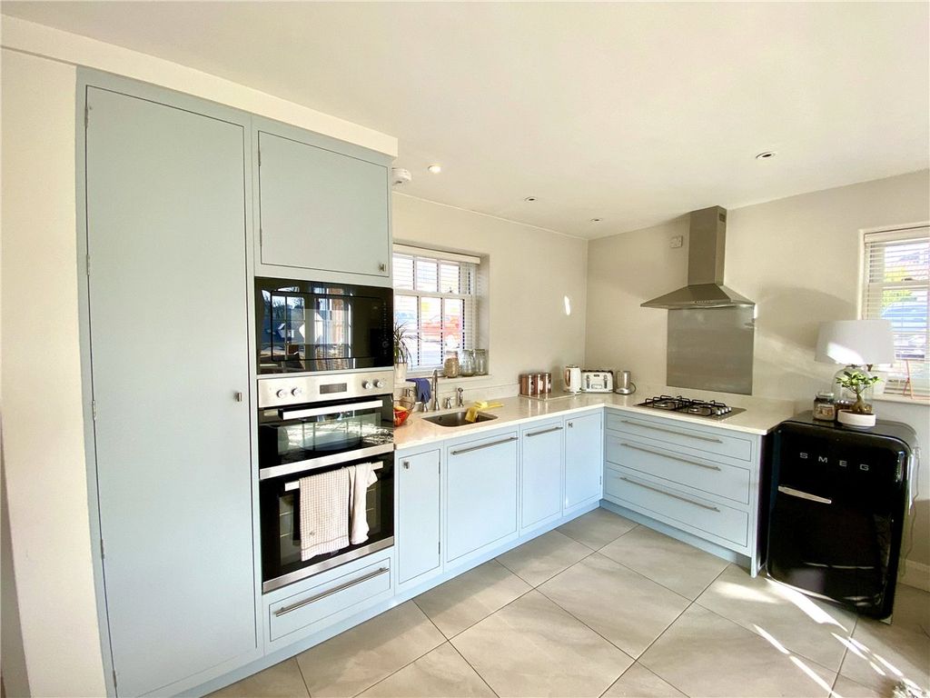 Property photo 2 of 8 Picture No. 07