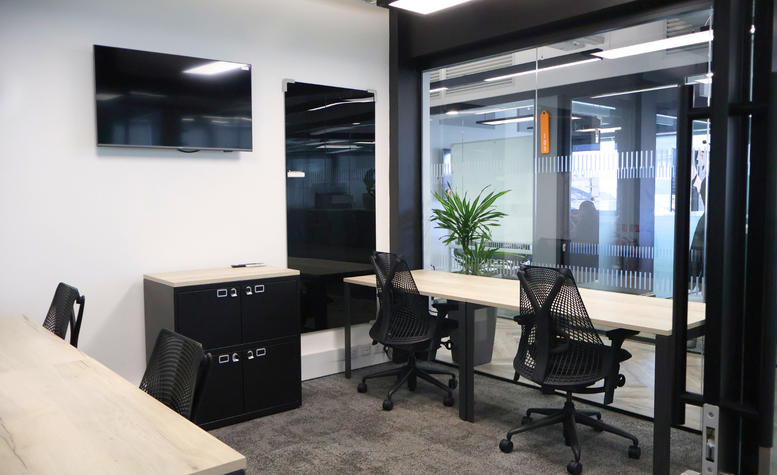 Property photo 2 of 20