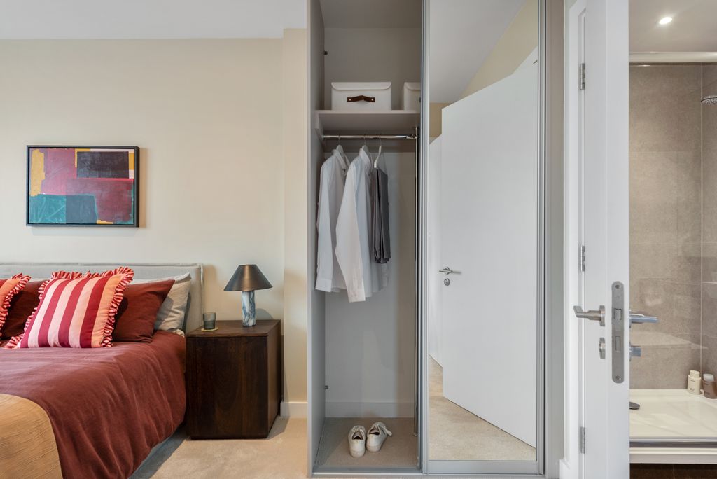 Property photo 1 of 29