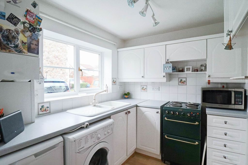 Property photo 3 of 15