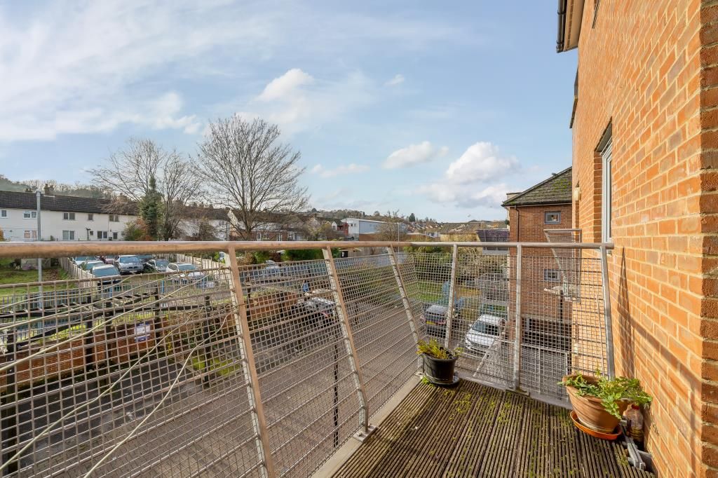 Property photo 1 of 10 Balcony