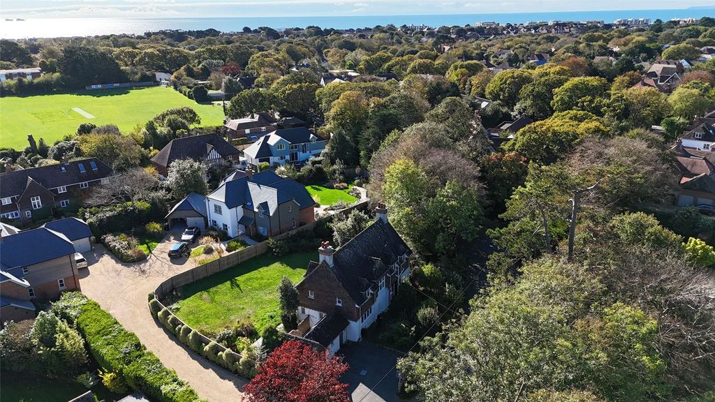 Property photo 1 of 19 Picture No. 25