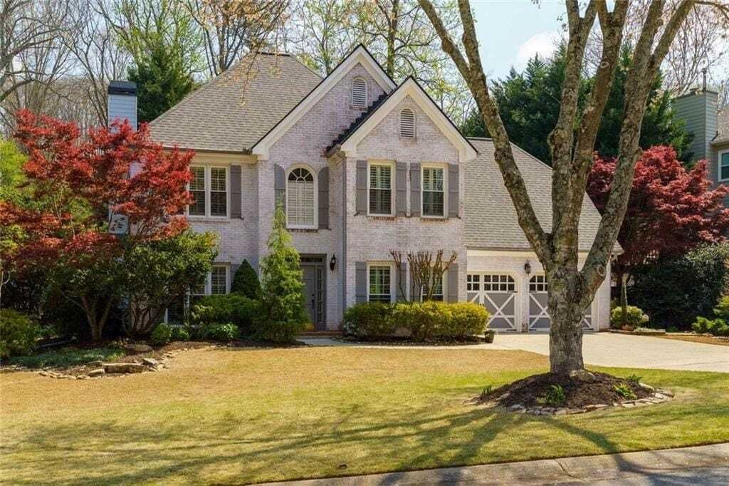 Property photo 1 of 31