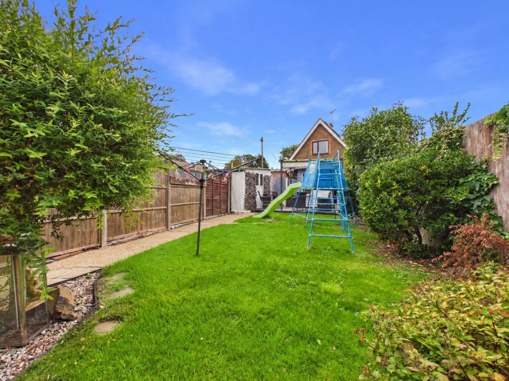 Property photo 2 of 18