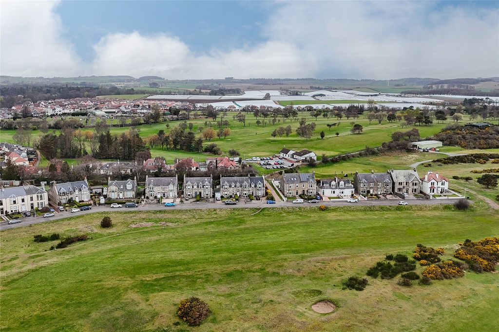 Property photo 2 of 42 Picture 2