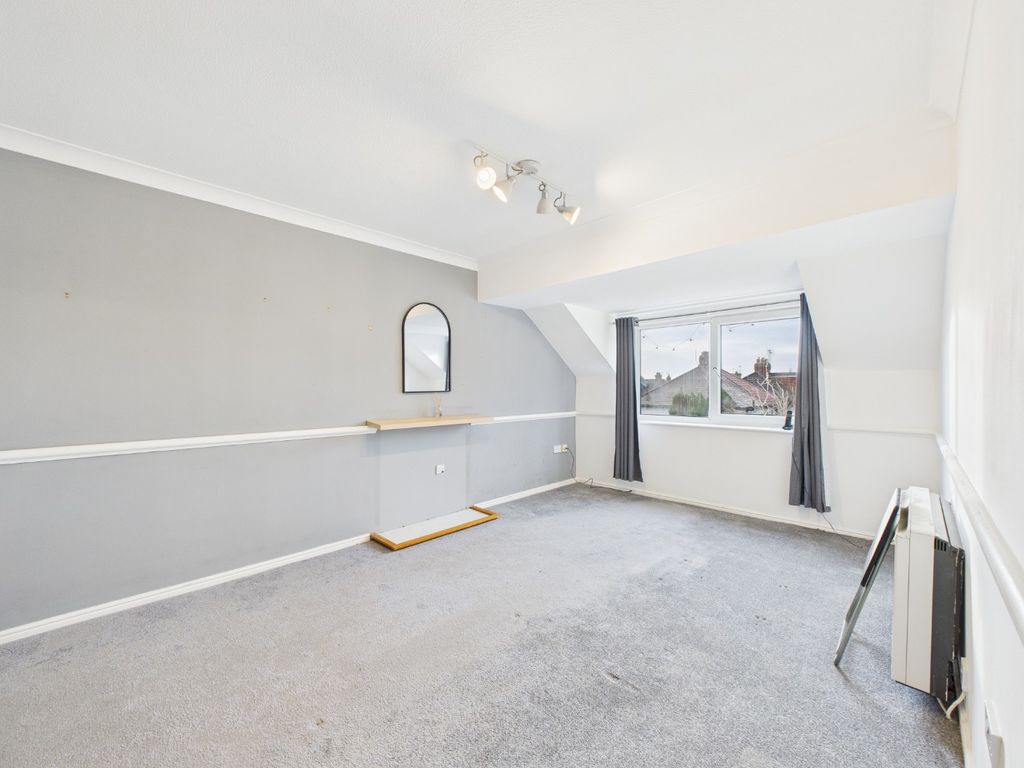 Property photo 1 of 11 4737572