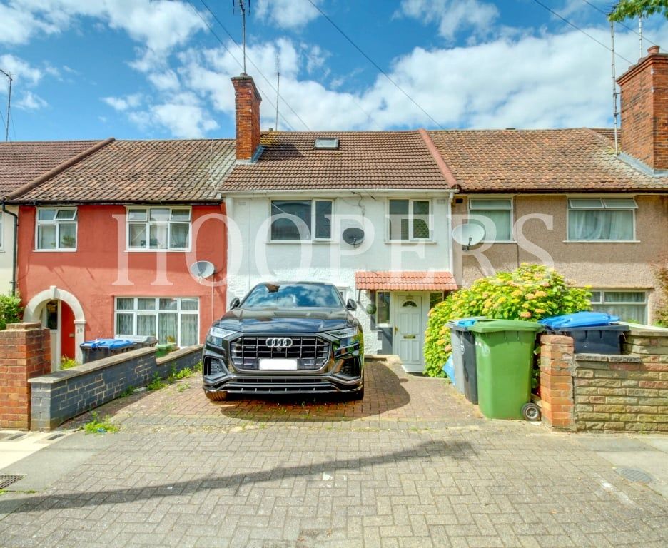 Property photo 1 of 12