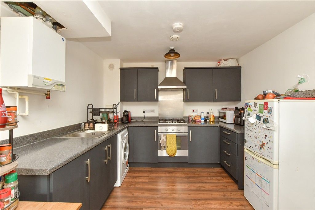 Property photo 2 of 8 Kitchen/ Living Area