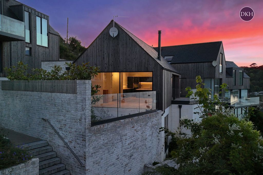 Property photo 1 of 16 Picture No. 18