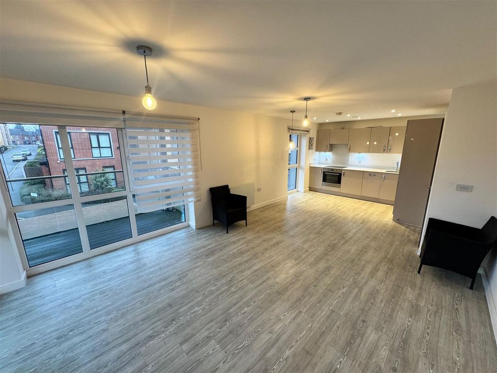 Property photo 1 of 16 Whatsapp Image 2025-11-24 At 16.23.44.Jpeg