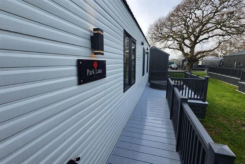 Property photo 2 of 9 006709 1 20260215 00.Jpeg