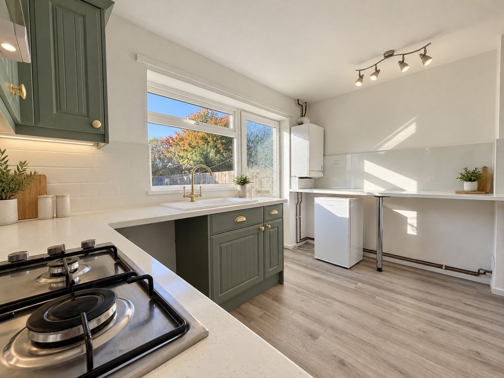 Property photo 1 of 11 5431571