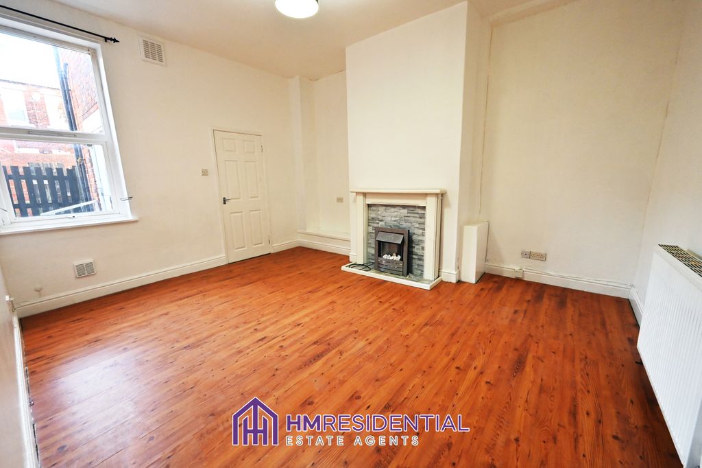 Property photo 2 of 7 Gallery