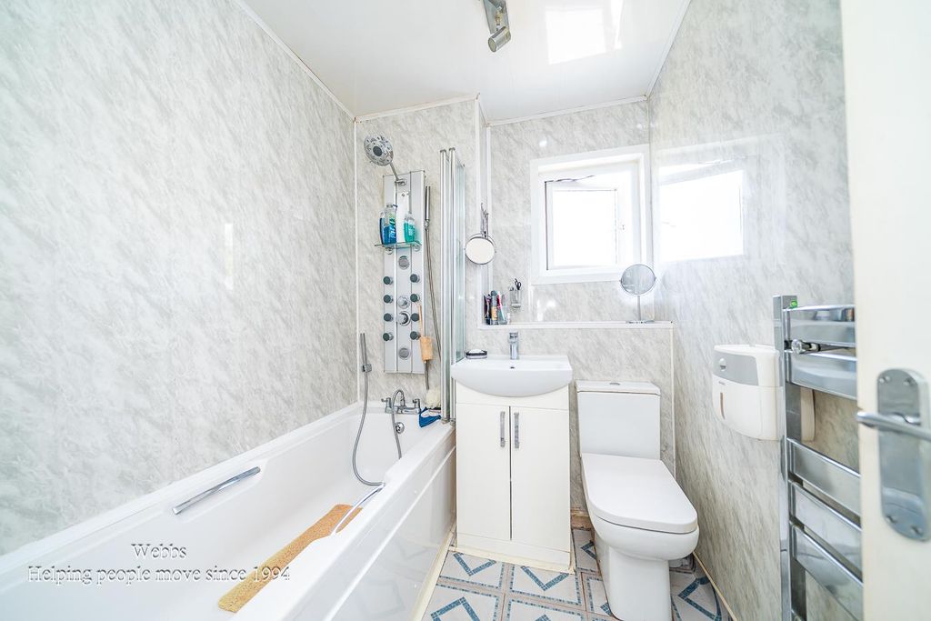 Property photo 3 of 28 New Webbs-25.Jpg