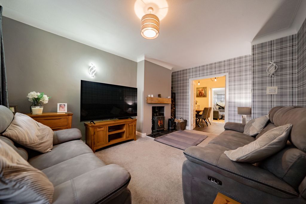 Property photo 2 of 35 Dsc08841