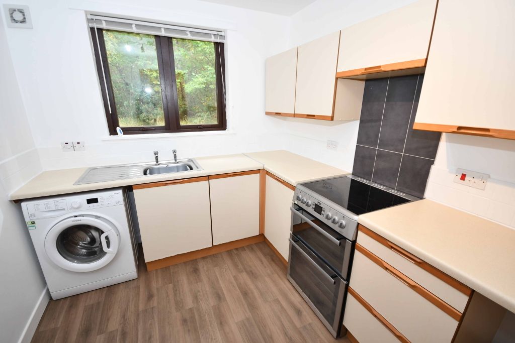 Property photo 1 of 9 Photo