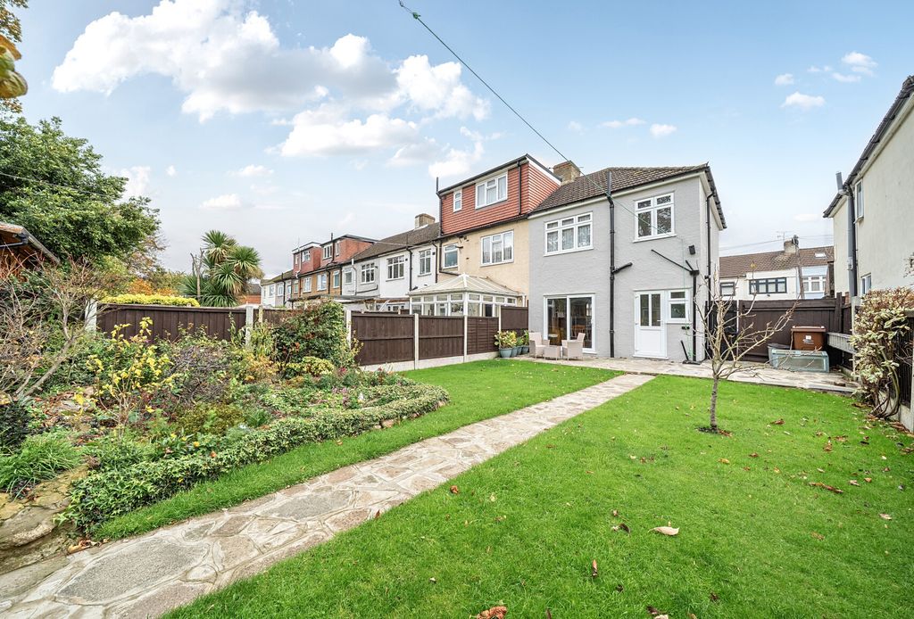 Property photo 3 of 10 1374628-11-6908B3...