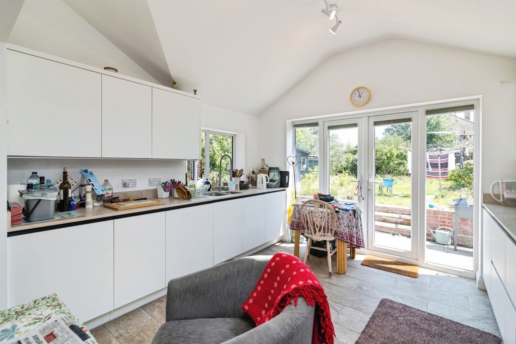 3 bed detached house for saleBallygate, Beccles, Suffolk NR34 photo 5