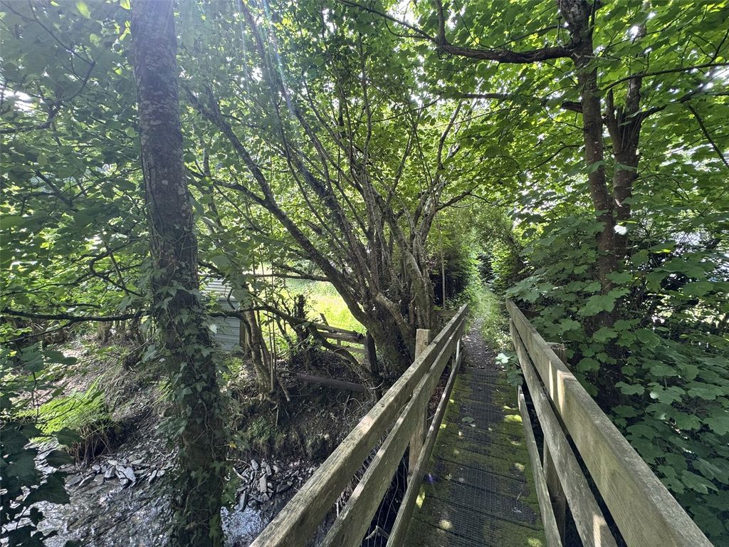 Property photo 3 of 28 Picture No. 46