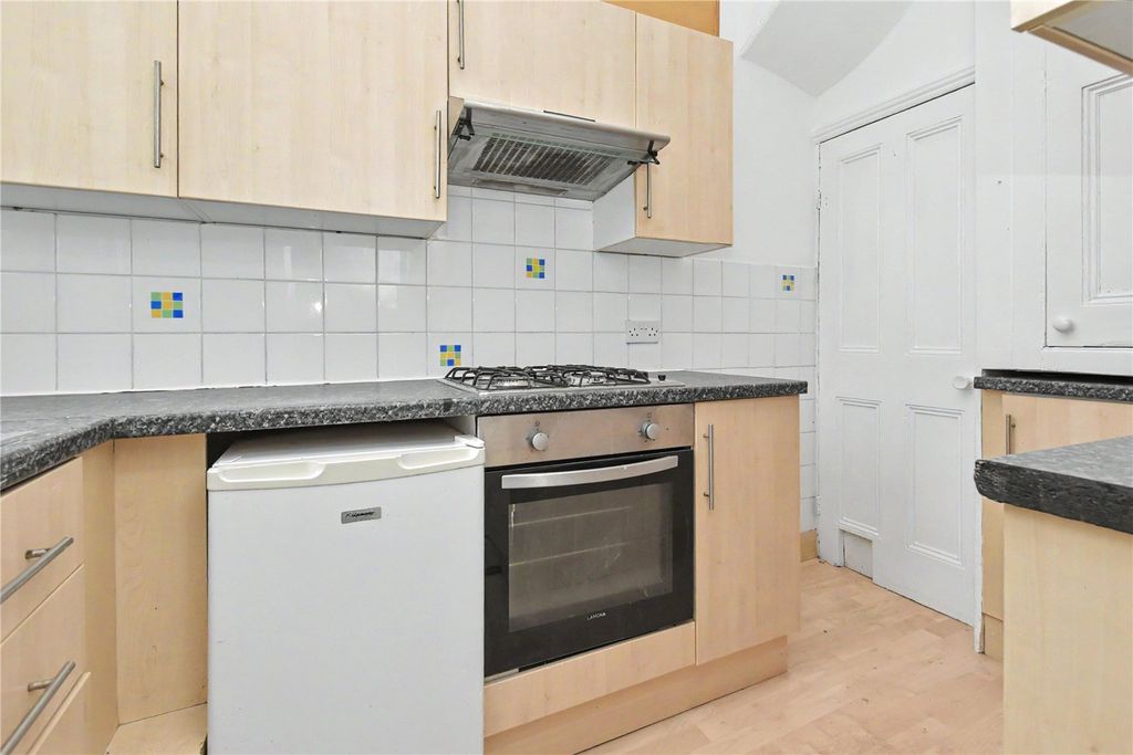 Property photo 3 of 10 Picture No. 07