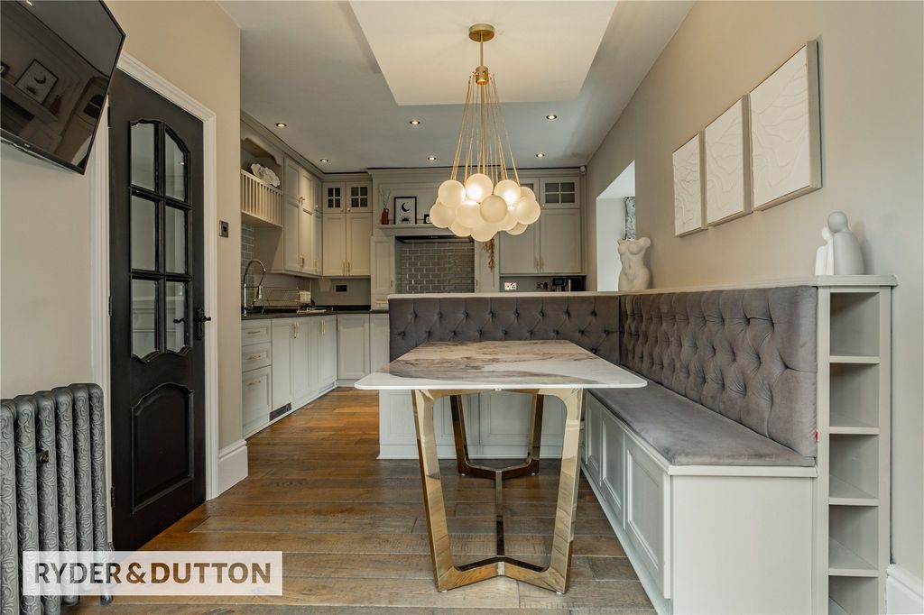 Property photo 3 of 24 Kitchen/Diner