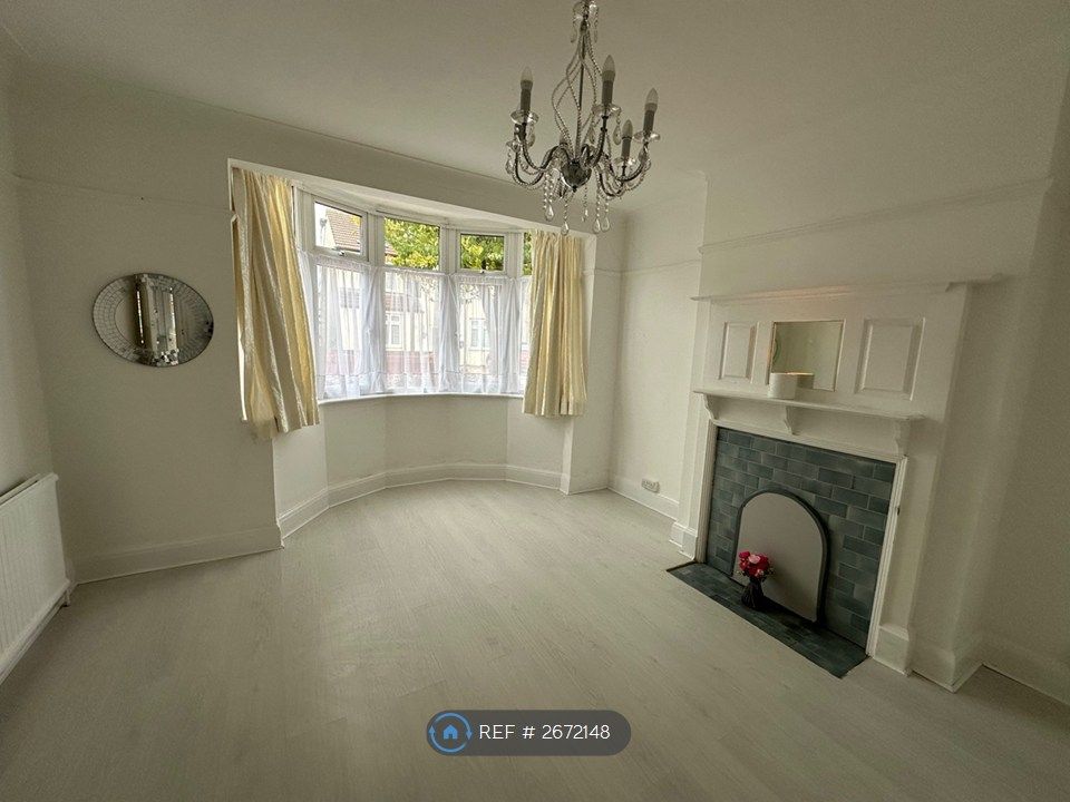 Property photo 1 of 31