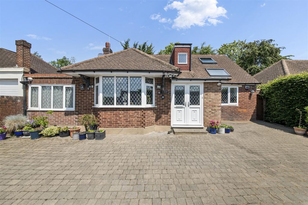 Property photo 1 of 29