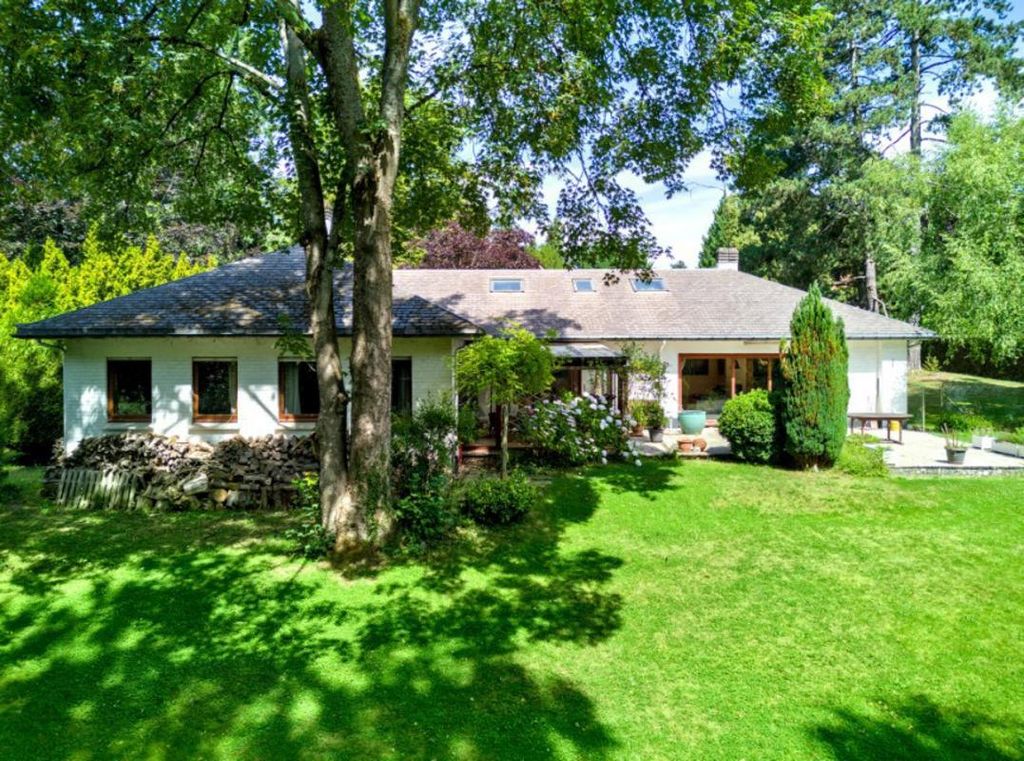 Property photo 2 of 32