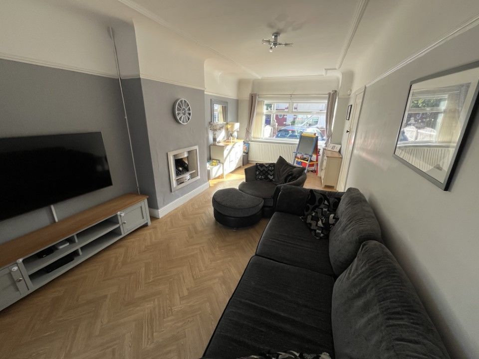 Property photo 2 of 14