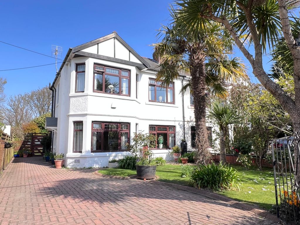 Property photo 1 of 48