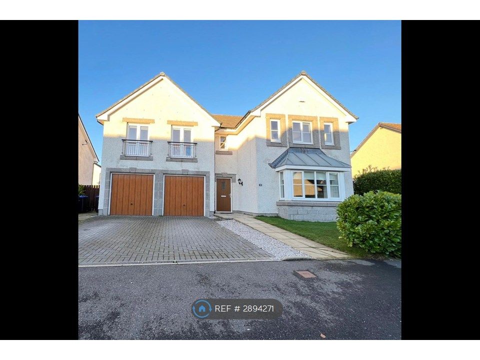 Property photo 1 of 32