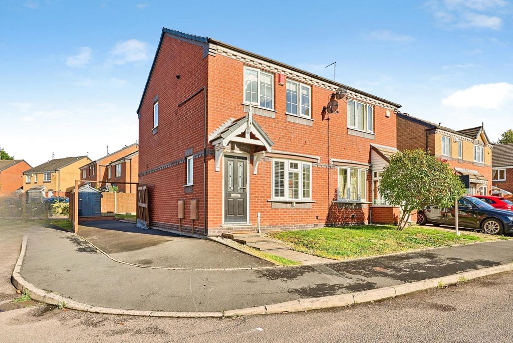 Property photo 1 of 19 Pbox-Img.Jpg