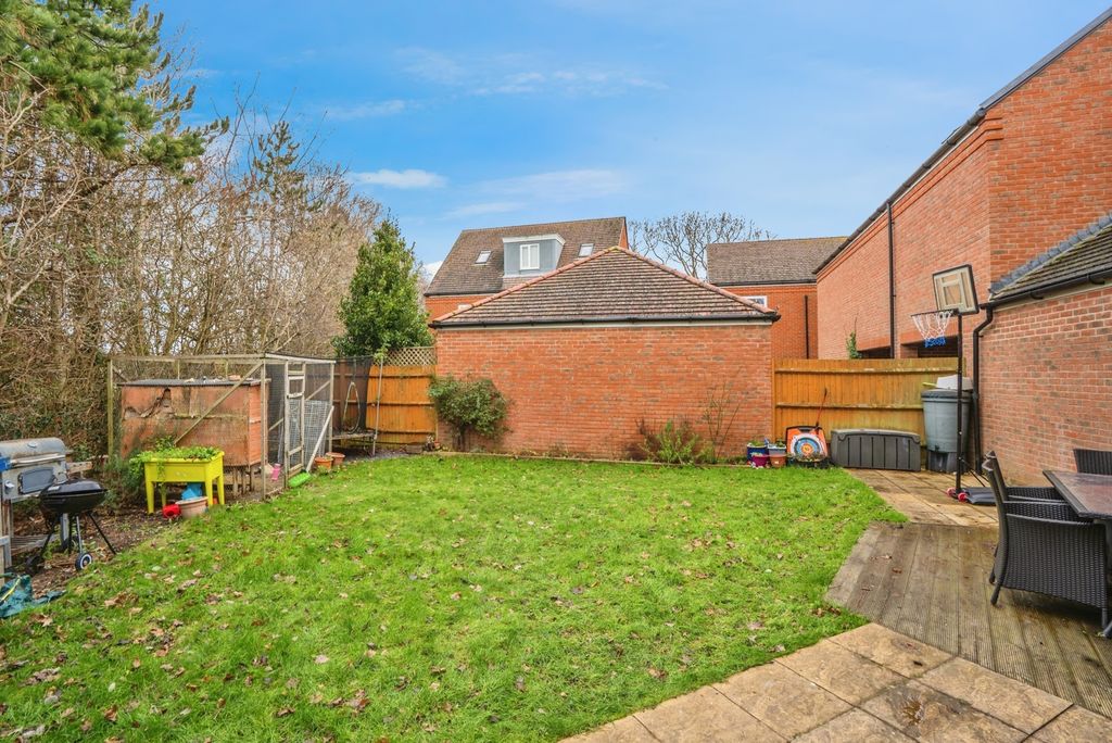 Property photo 3 of 15 Pbox-Img.Jpg