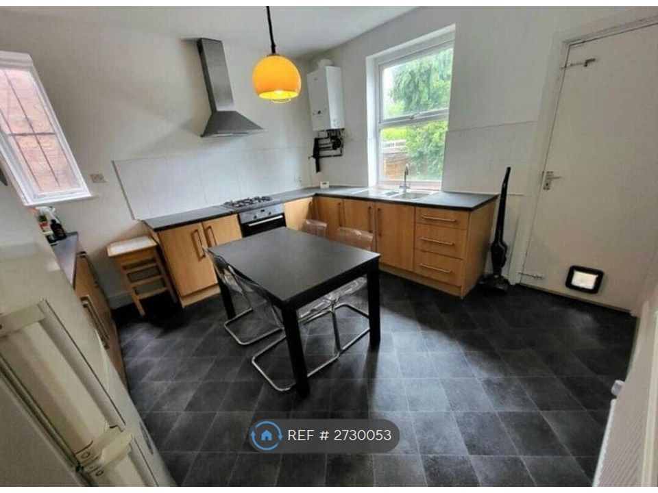 Property photo 3 of 9