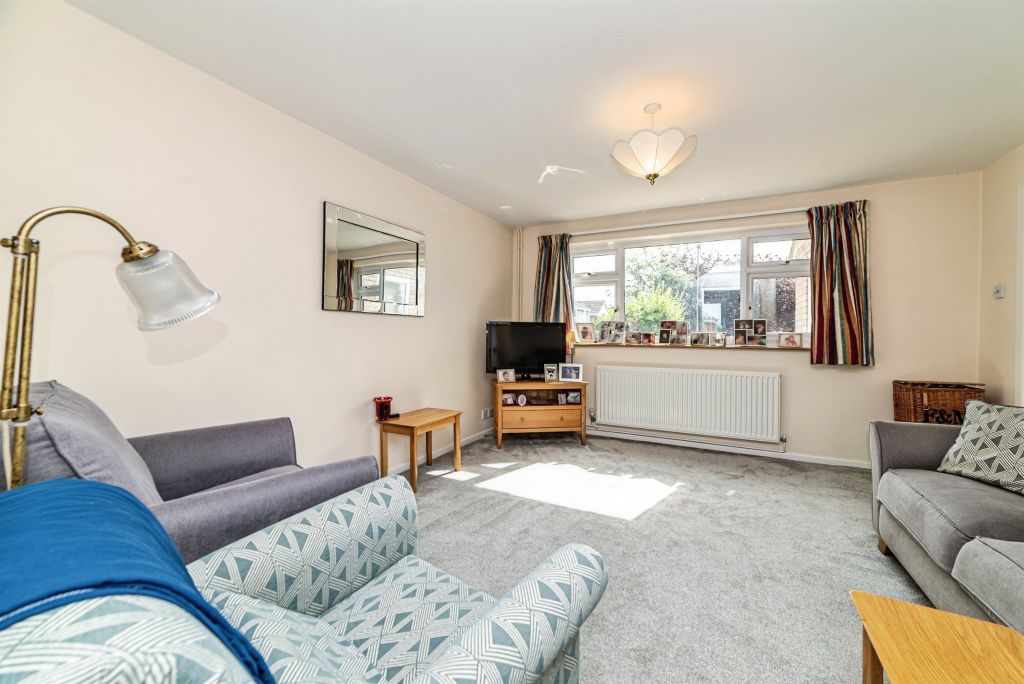 Property photo 3 of 16