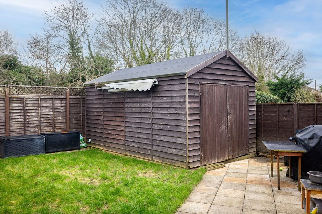 Additional image 11 of 2 bed maisonette for saleOxted Road, Godstone RH9
