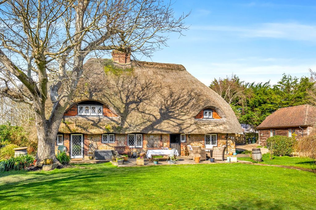 Property photo 1 of 61