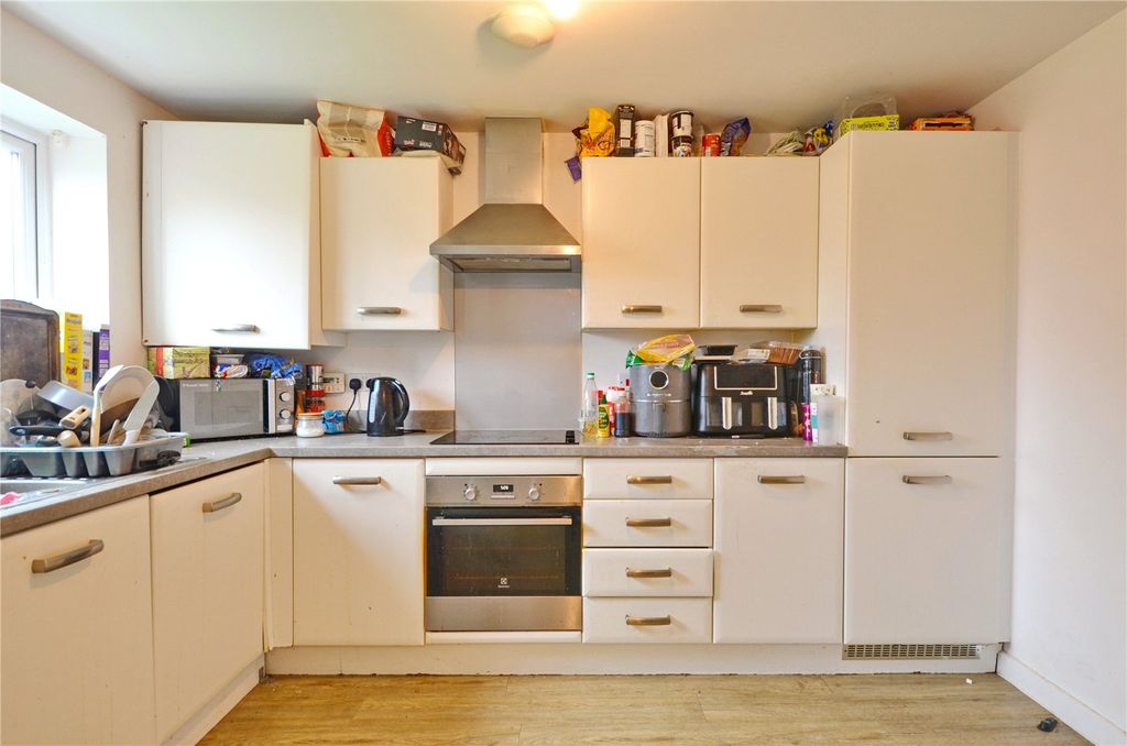 Property photo 3 of 17 Picture No. 19